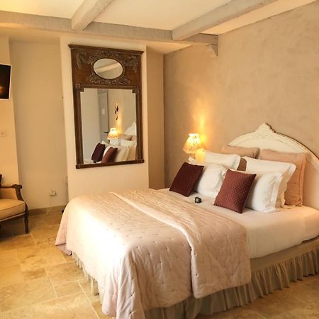 Lamanon Maison D'Hotes "Les Ecuries Du Mas" المظهر الخارجي الصورة